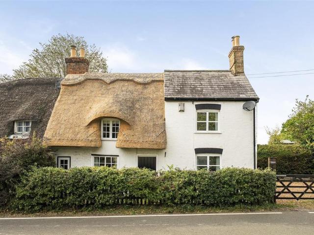 House for sale in Thurleigh, Bedford