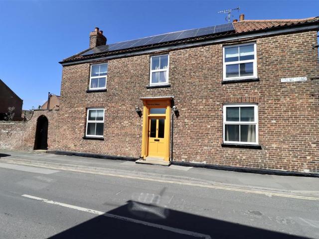 House for sale in Market Weighton
