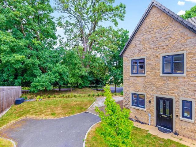 House for sale in Cross Hills, North Yorkshire