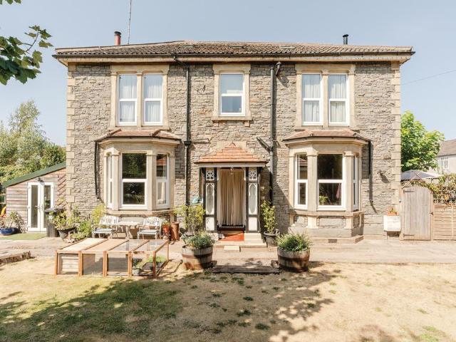 House for sale in Kingswood, South Gloucestershire