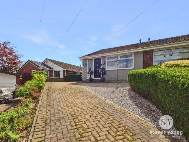 House for sale in Four Lane Ends, Blackburn