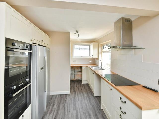 House for sale in Mount Wise