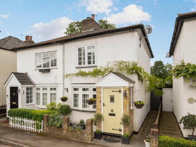House for sale in Blackhills, Surrey