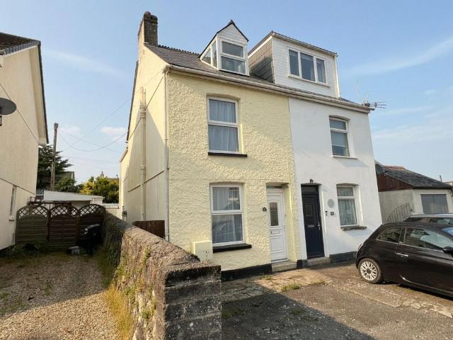 House for sale in St Stephen, Cornwall