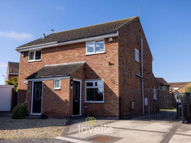 House for sale in Wybers Wood, Bradley