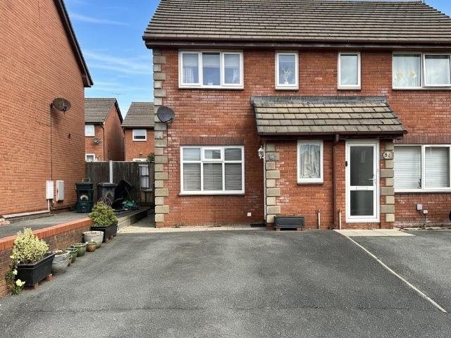 House for sale in Penrhyn Bay, Wales
