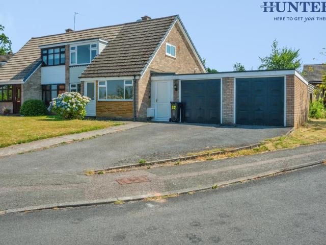 House for sale in Lichfield, Boley Park