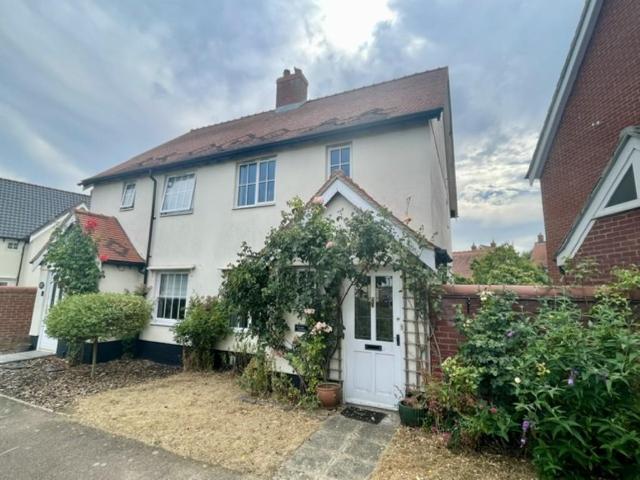 House for sale in Bedingfield, Suffolk