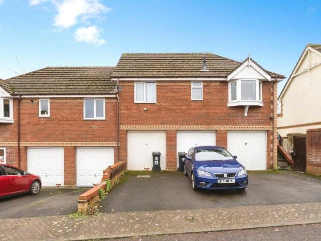 House for sale in Cadbury Heath, South Gloucestershire