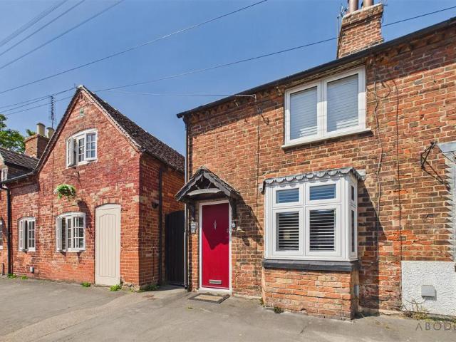House for sale in Egginton, East Midlands