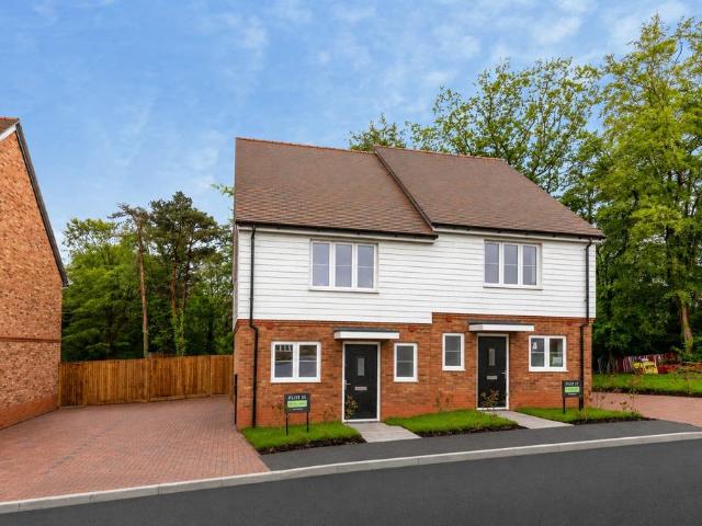 House for sale in Battle, Heathlands