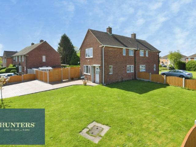 House for sale in Loundsley Green, East Midlands