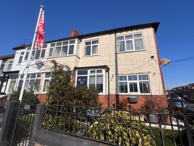 House for sale in Fairfield, Calderstones