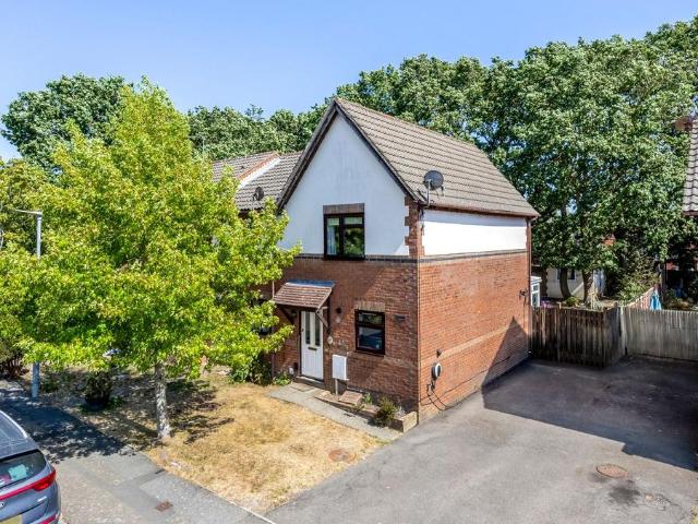 House for sale in Cross In Hand, East Sussex