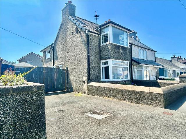 House for sale in Gaerwen, Wales