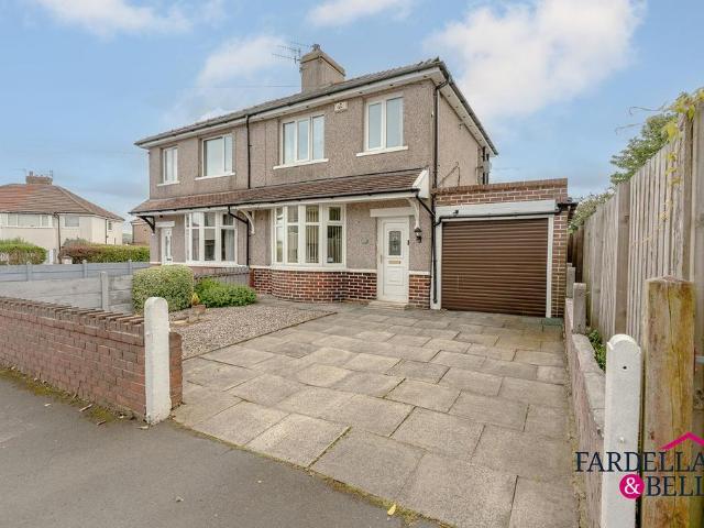House for sale in Worsthorne, Burnley