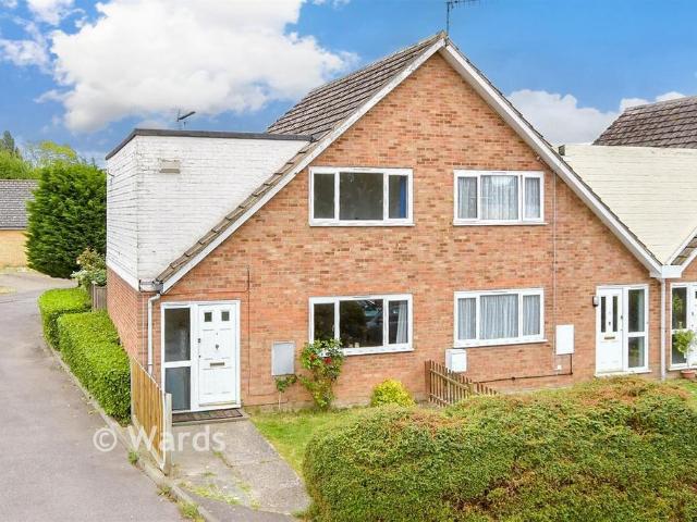 House for sale in Oad Street, Kent