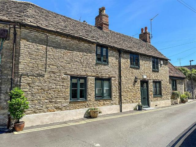 House for sale in Malmesbury, Wiltshire