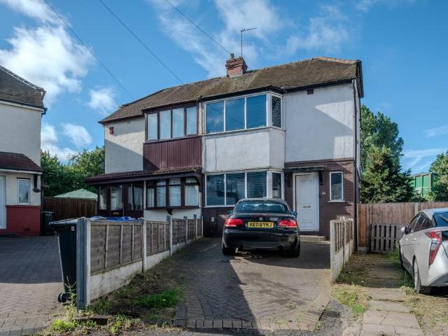 House for sale in Harvills Hawthorn, Hill Top