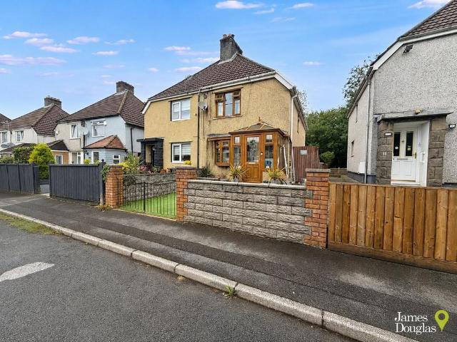 House for sale in Pontypridd, Wales