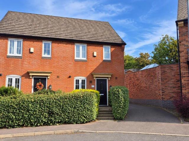 House for sale in Little Bowden, Harborough