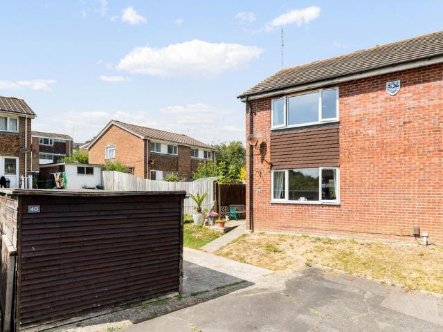 House for sale in Golden Valley, Folkestone