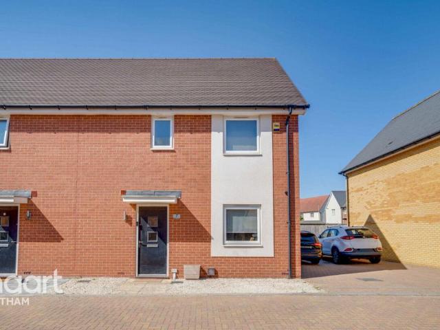 House for sale in Chipping Hill, Essex