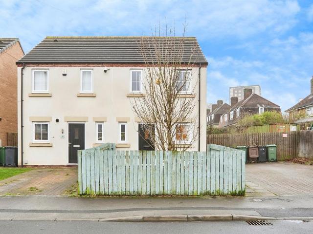 House for sale in West Yorkshire