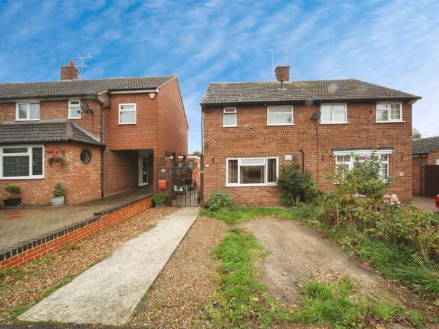 House for sale in Sundon Park, Luton