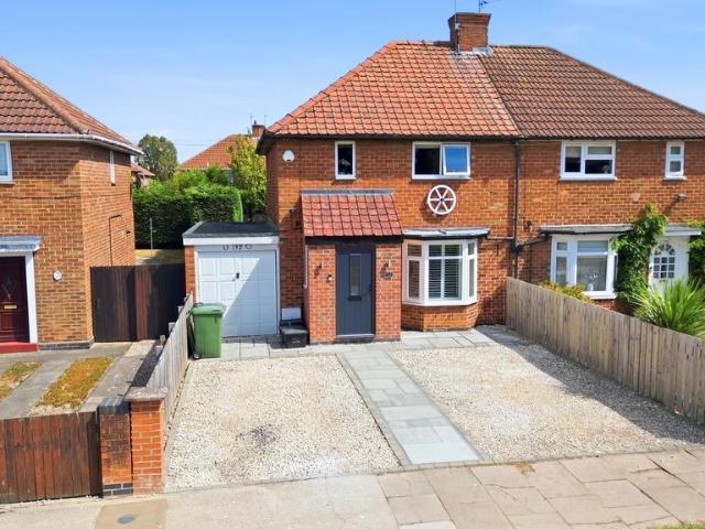 House for sale in Woodthorpe, High Field