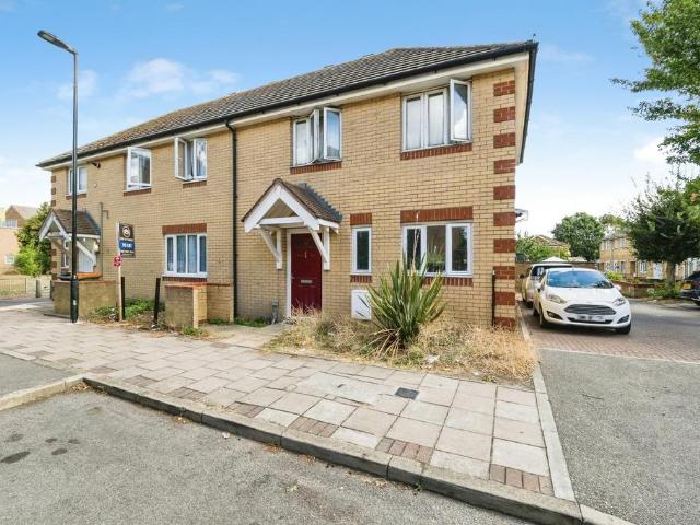 House for sale in London Borough of Newham, Greater London
