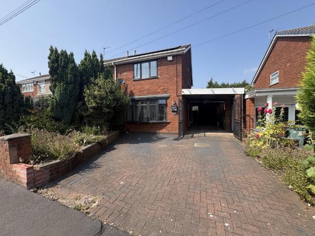 House for sale in Willenhall, West Midlands