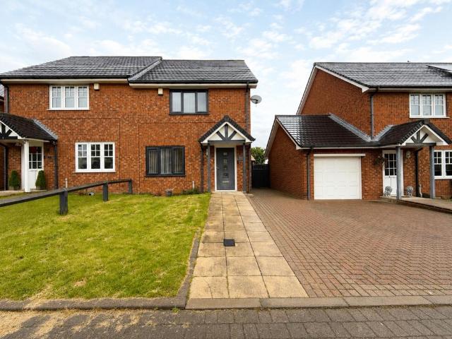 House for sale in South Hylton, Tyne And Wear