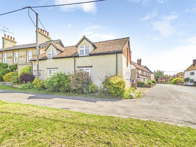 House for sale in Haddenham