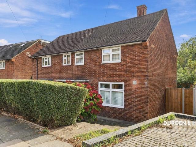 House for sale in London Borough of Havering, Greater London