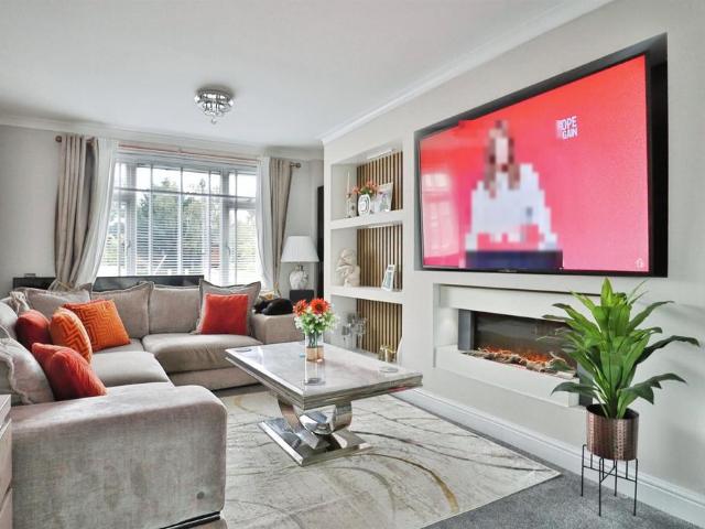 House for sale in Brooklands, Leeds