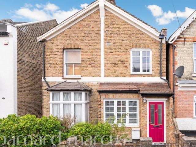 House for sale in New Malden, Greater London