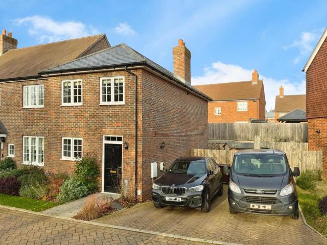 House for sale in Tenterden, Ashford