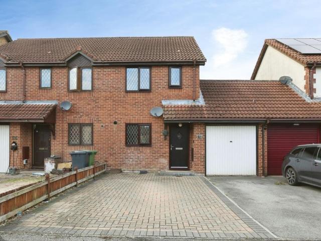 House for sale in Dowd's Farm, Eastleigh