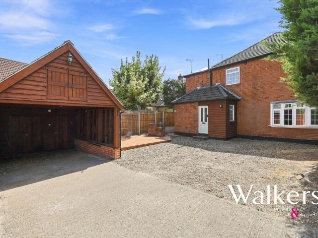 House for sale in Hutton, Navestock Side