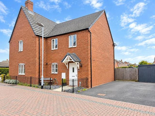 House for sale in Cranfield, Bedfordshire