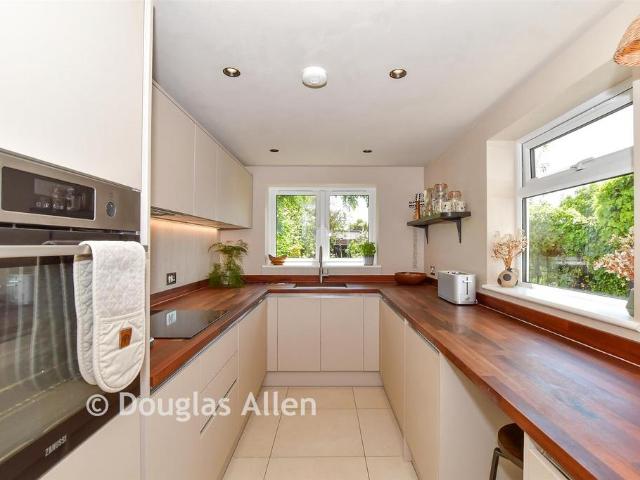 House for sale in Marks Gate, Greater London