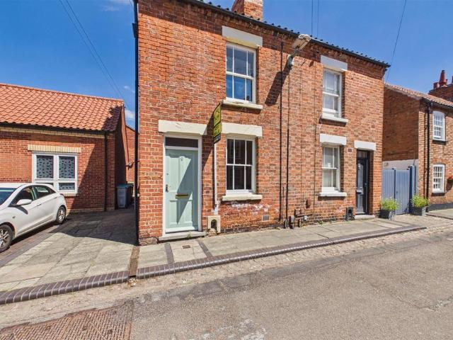House for sale in Alverton, East Midlands