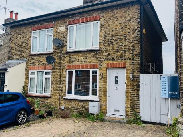 House for sale in The Galleries, Navestock Side