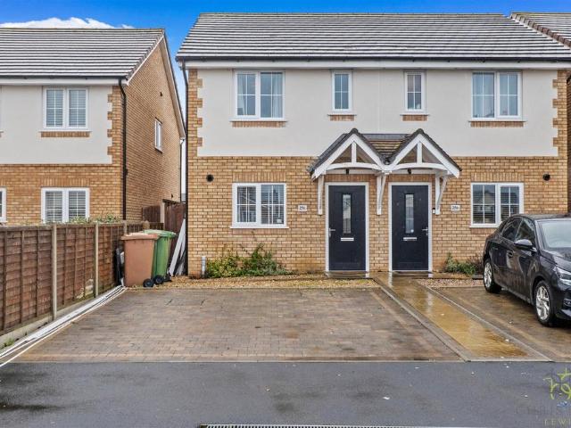 House for sale in Crookhill, Worcestershire