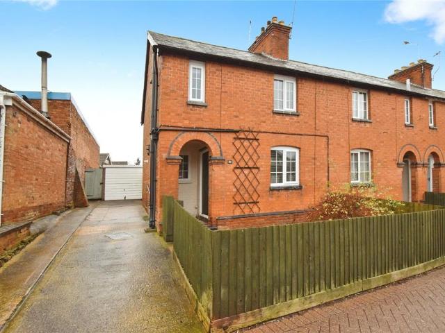 House for sale in Stanford On Avon, Leicestershire