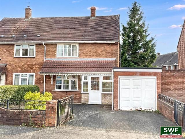 House for sale in Wednesfield, West Midlands