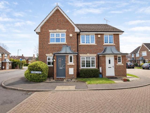 House for sale in Elstree and Borehamwood, Borehamwood