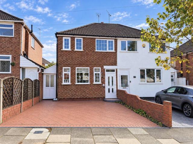 House for sale in Kingstanding, Birmingham