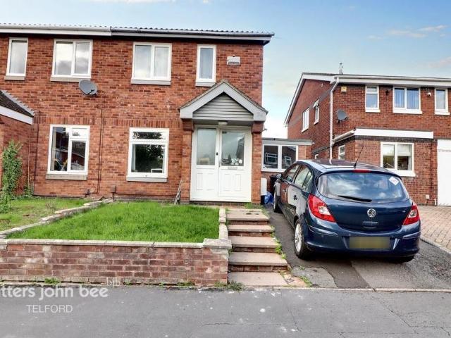 House for sale in Stirchley, Telford